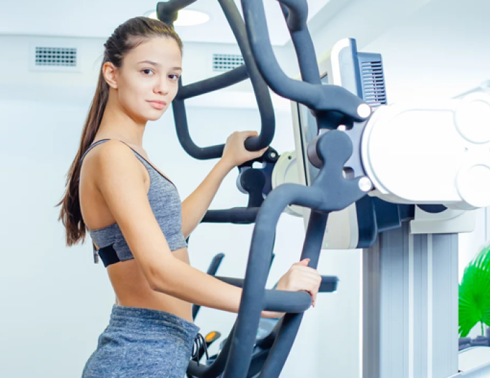 Тренировки на аппарате Huber - ГК «Поляна 1389 Отель и СПА»